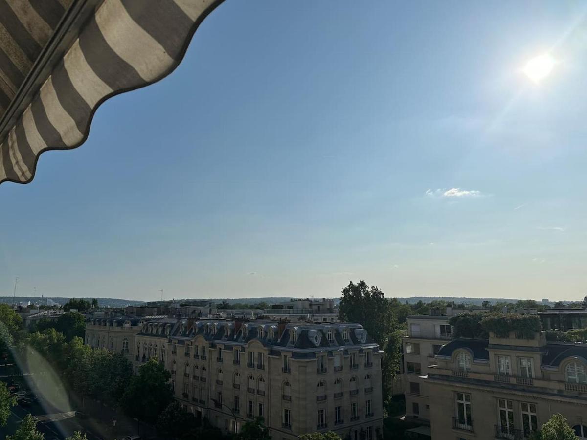 Delphine * Paris